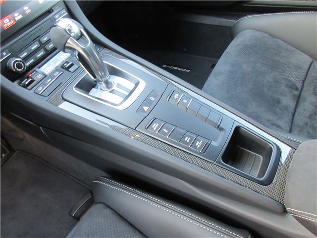 2019 Porsche 911 — миниатюра 23