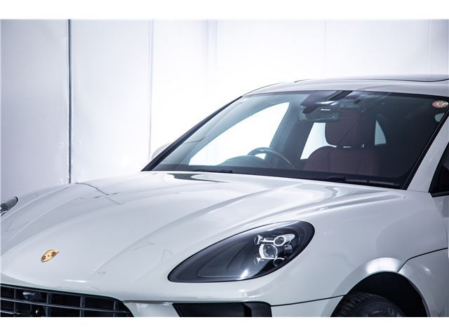 صورة مصغرة 16 لـ 2021 Porsche MACAN