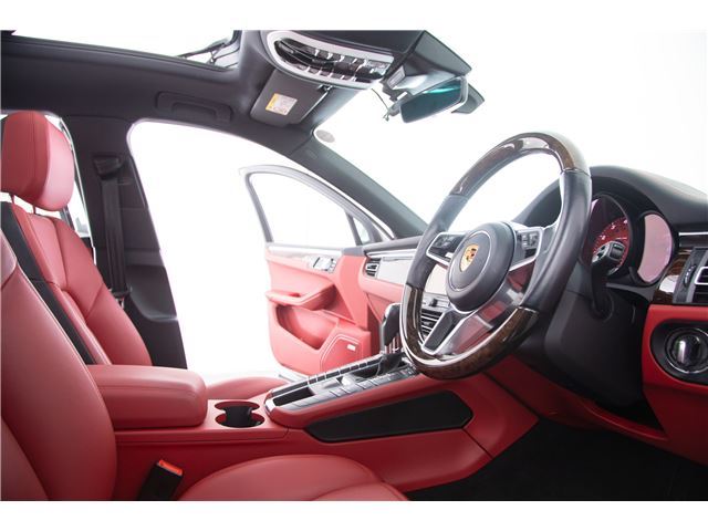 صورة مصغرة 40 لـ 2021 Porsche MACAN