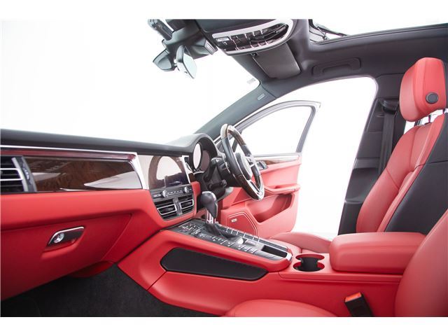 صورة مصغرة 43 لـ 2021 Porsche MACAN