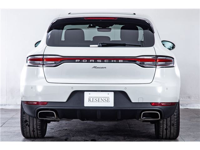 صورة 10 لـ 2021 Porsche MACAN