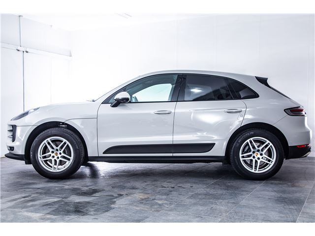 صورة 7 لـ 2021 Porsche MACAN