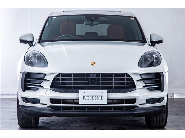 صورة 4 لـ 2021 Porsche MACAN