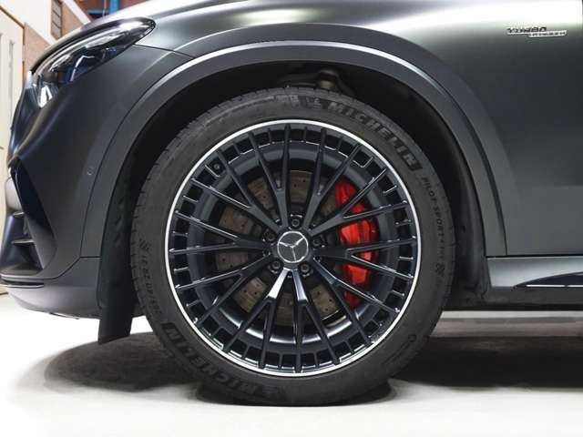 صورة مصغرة 13 لـ 2025 Mercedes-BENZ GLC-CLASS AMG