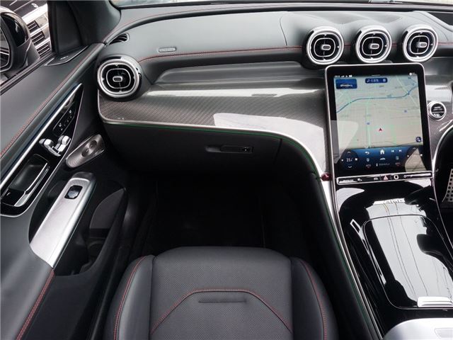 صورة مصغرة 37 لـ 2025 Mercedes-BENZ GLC-CLASS AMG