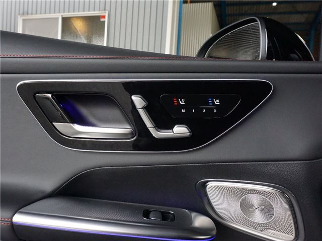 صورة مصغرة 52 لـ 2025 Mercedes-BENZ GLC-CLASS AMG