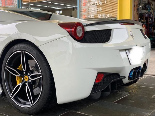 2013 Ferrari 458 SPIDER — миниатюра 14