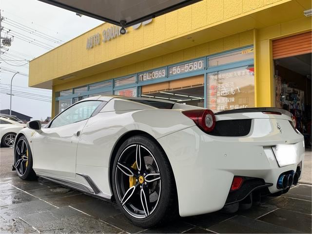 2013 Ferrari 458 SPIDER — миниатюра 13