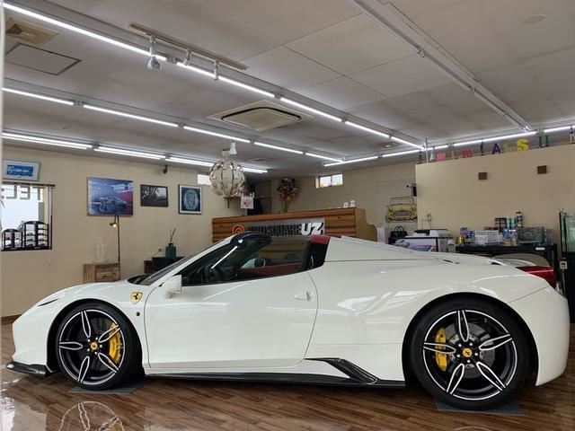 2013 Ferrari 458 SPIDER — миниатюра 17