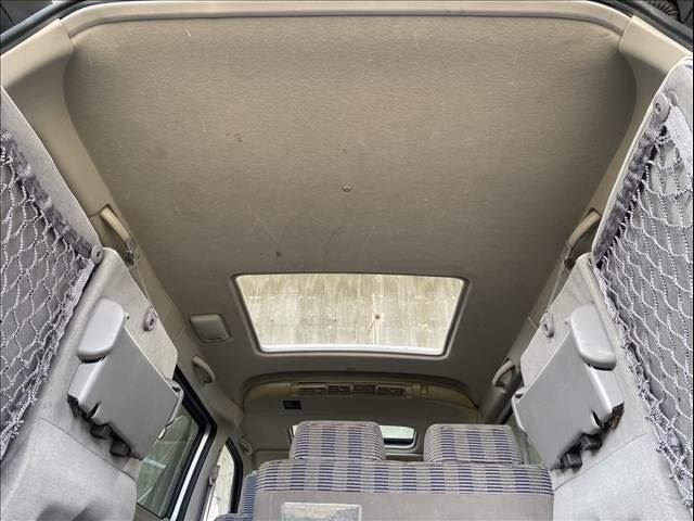 1997 Honda STEP WAGON — миниатюра 23