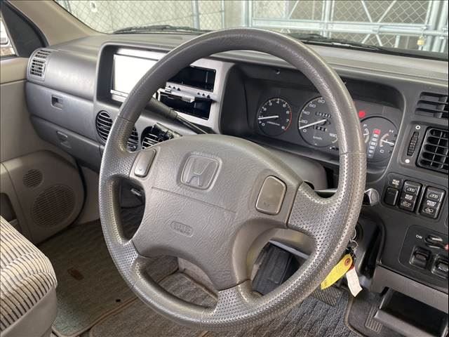 1997 Honda STEP WAGON — миниатюра 28