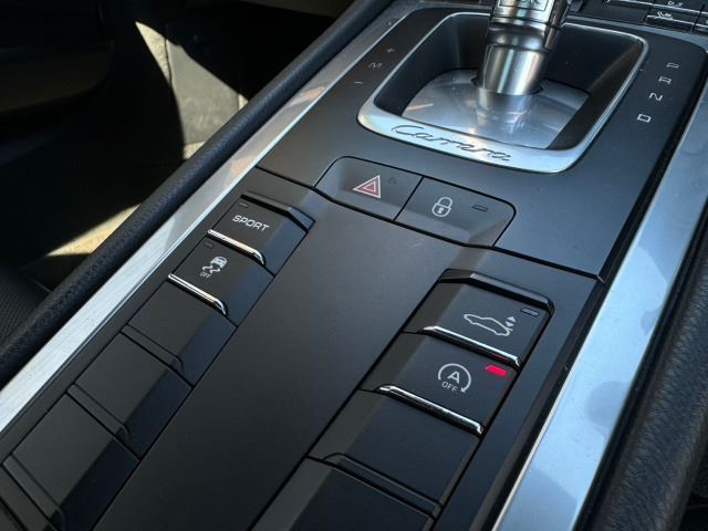 2012 Porsche 911 — миниатюра 21