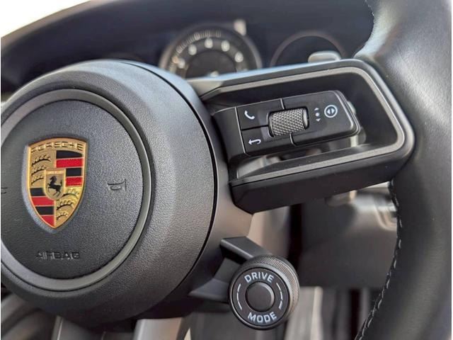 2019 Porsche 911 — миниатюра 29