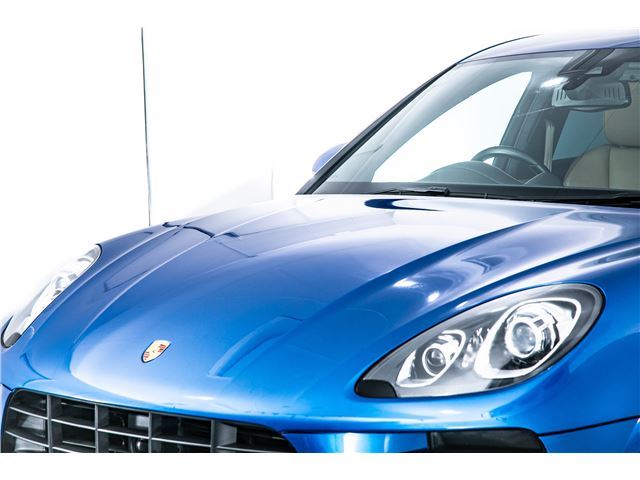 صورة 10 لـ 2017 Porsche MACAN