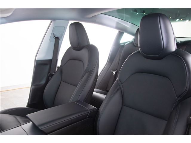 صورة مصغرة 47 لـ 2024 Tesla MODEL 3
