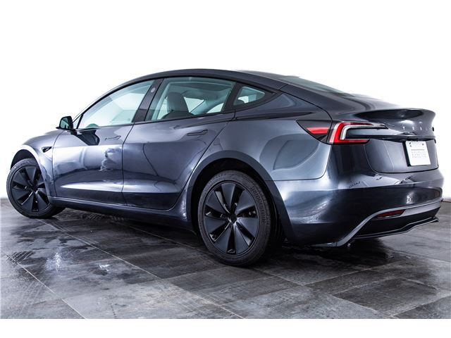 صورة 7 لـ 2024 Tesla MODEL 3