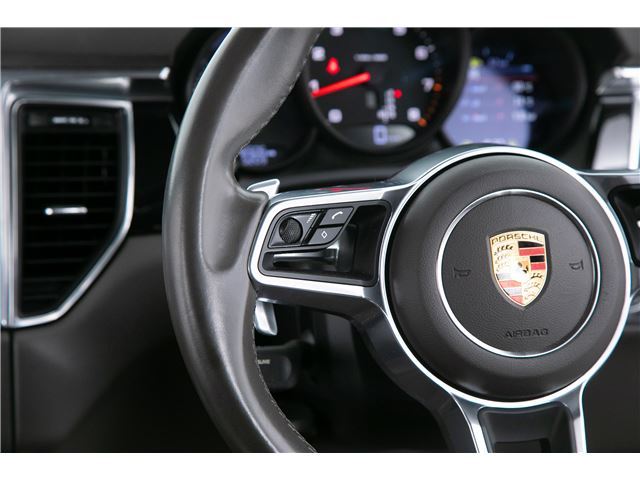 صورة مصغرة 47 لـ 2016 Porsche MACAN