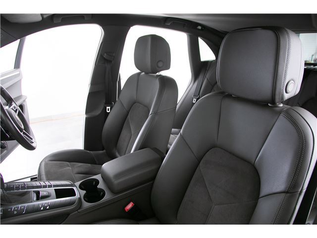 صورة مصغرة 50 لـ 2016 Porsche MACAN