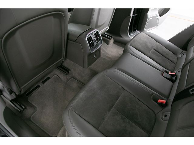 صورة مصغرة 55 لـ 2016 Porsche MACAN