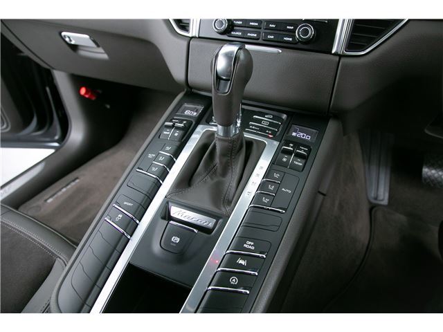 صورة مصغرة 56 لـ 2016 Porsche MACAN