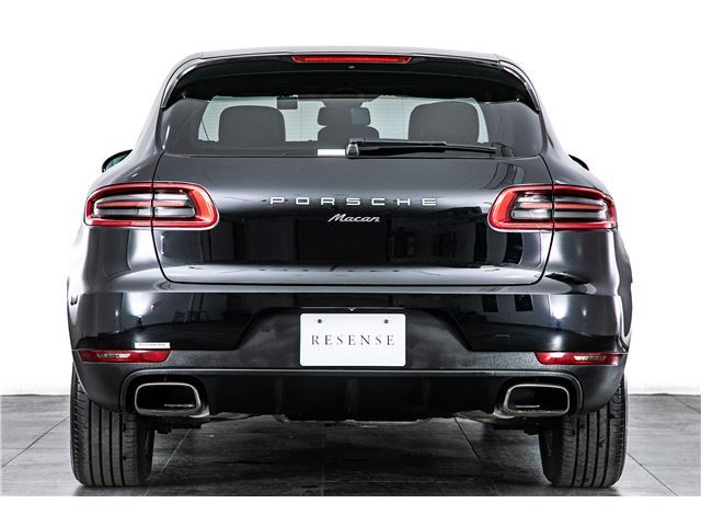 صورة 10 لـ 2016 Porsche MACAN