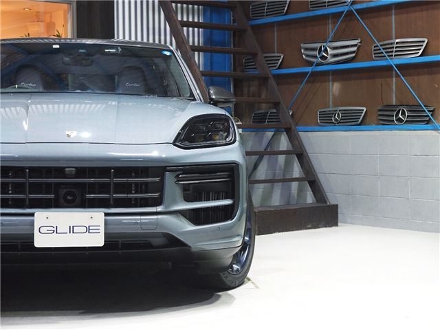 صورة 8 لـ 2024 Porsche CAYENNE COUPE