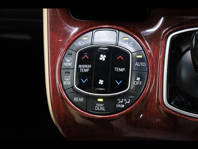 2014 Toyota NOAH 照片 7