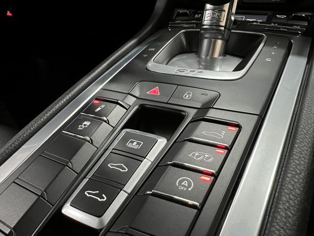 2016 Porsche 911 — миниатюра 13