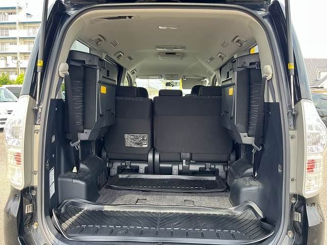 2012 Toyota VOXY — миниатюра 13