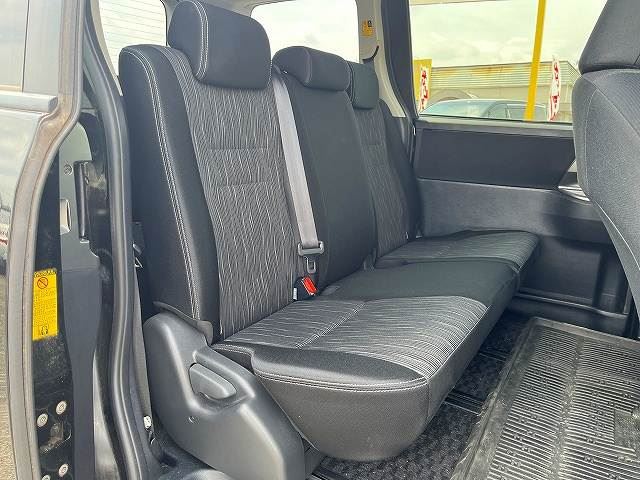 2012 Toyota VOXY — миниатюра 28