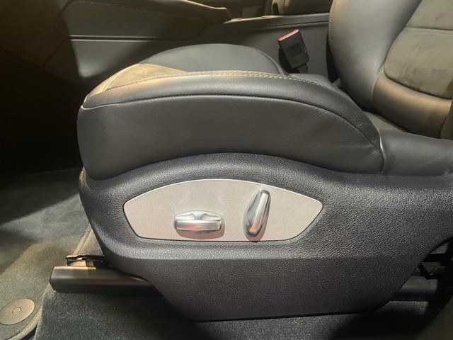 صورة مصغرة 22 لـ 2022 Porsche MACAN
