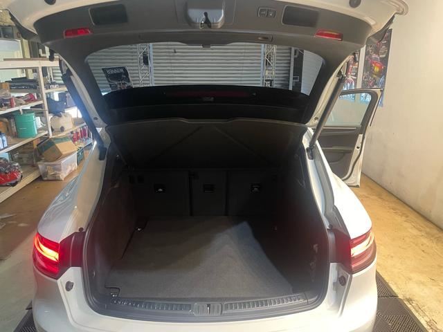صورة مصغرة 38 لـ 2022 Porsche MACAN