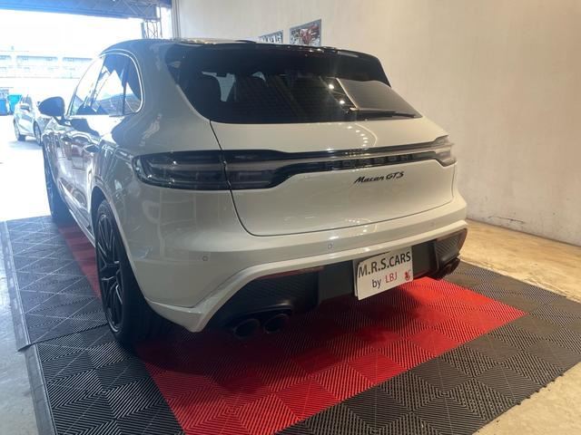 صورة 6 لـ 2022 Porsche MACAN