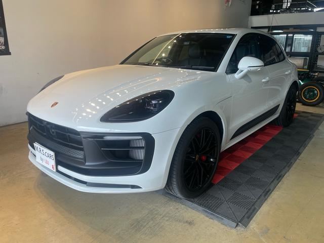 صورة 4 لـ 2022 Porsche MACAN
