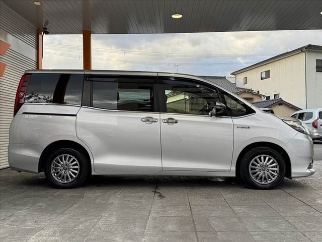2017 Toyota ESQUIRE 缩略图 11