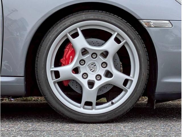2005 Porsche 911 — миниатюра 20