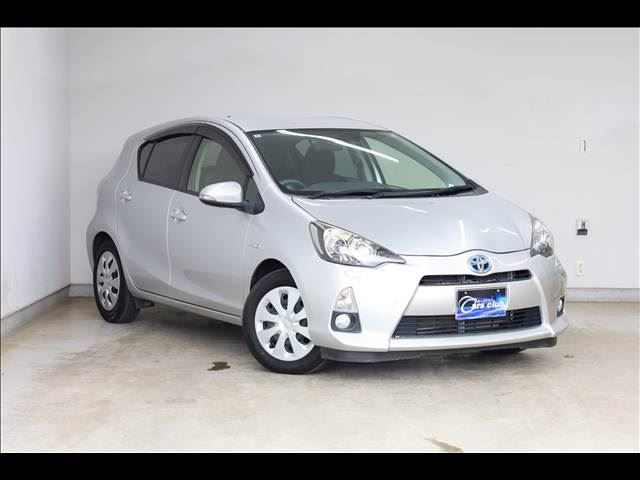 صورة 2 لـ 2012 Toyota AQUA