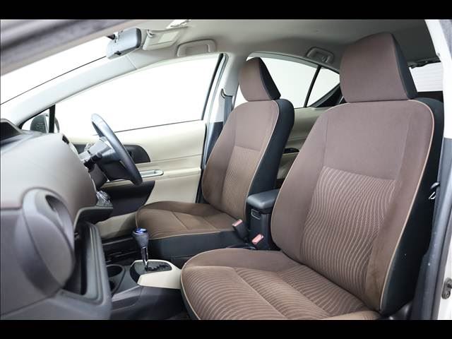 صورة مصغرة 18 لـ 2012 Toyota AQUA