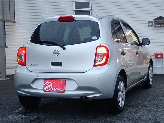 2020 Nissan MARCH 照片 3