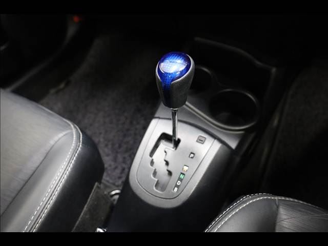 صورة مصغرة 15 لـ 2013 Toyota AQUA