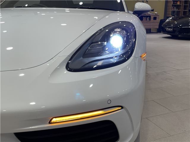2017 Porsche 718 BOXSTER — миниатюра 12