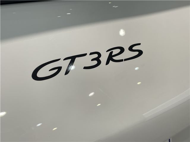 2016 Porsche 911 — миниатюра 16