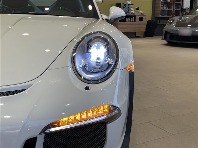 2016 Porsche 911 — миниатюра 18