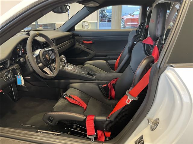 2016 Porsche 911 — миниатюра 22