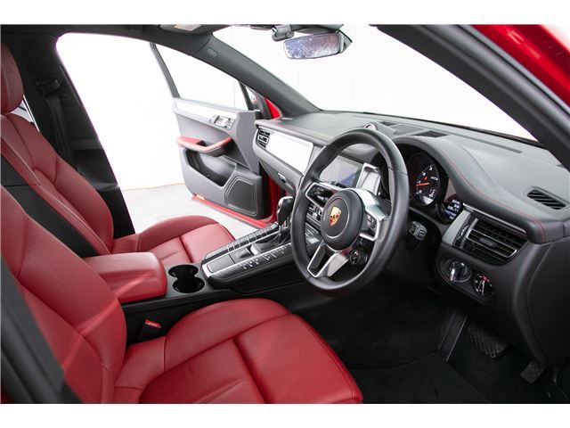 2021 Porsche MACAN — миниатюра 38