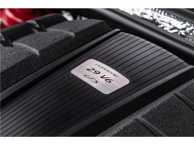2021 Porsche MACAN — миниатюра 73