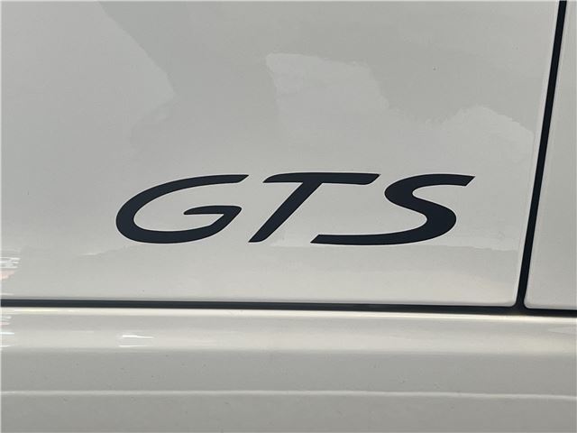 2017 Porsche 911 — миниатюра 14