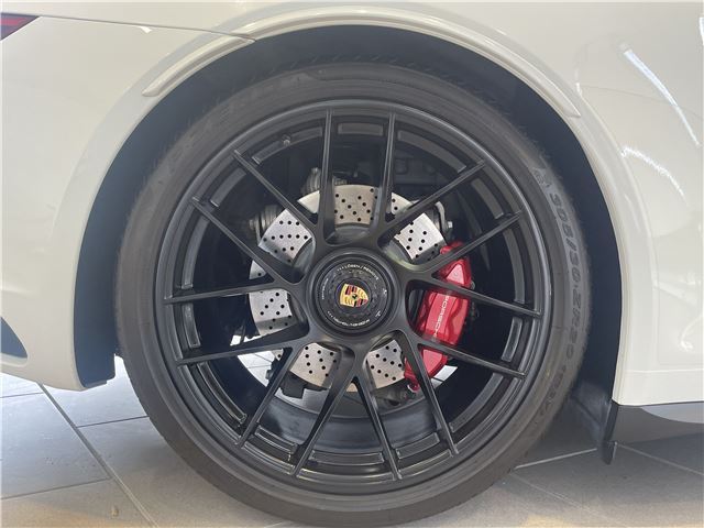 2017 Porsche 911 — миниатюра 11