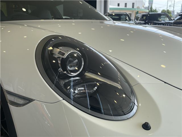 2017 Porsche 911 — миниатюра 16