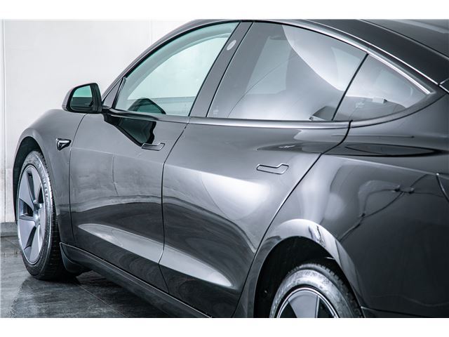 صورة مصغرة 31 لـ 2022 Tesla MODEL 3